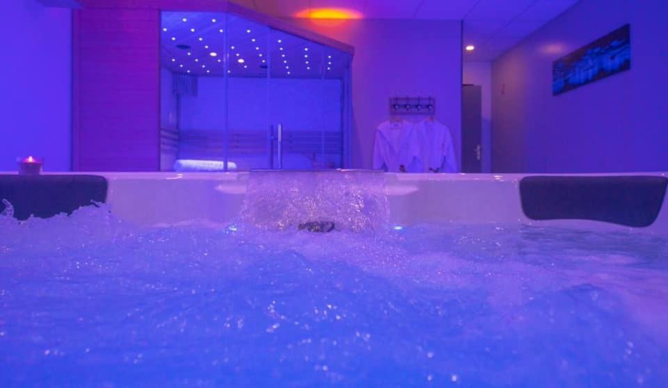 Loft Privatif Avec Jacuzzi Et Sauna Saint-Dizier Zewnętrze zdjęcie